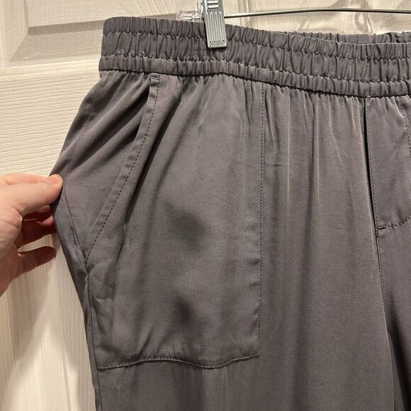 Old Navy Gray‎ Lyocell Blend Cropped Joggers Womens Large - Picture 2 of 6